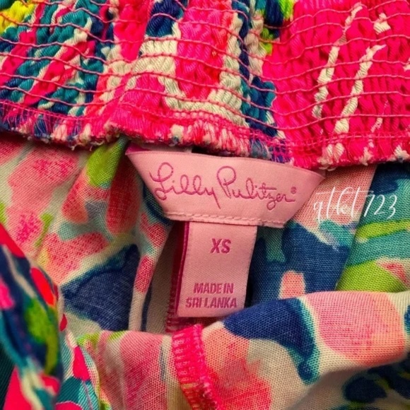 Lilly Pulitzer Dahlia shorts - Picture 2 of 4